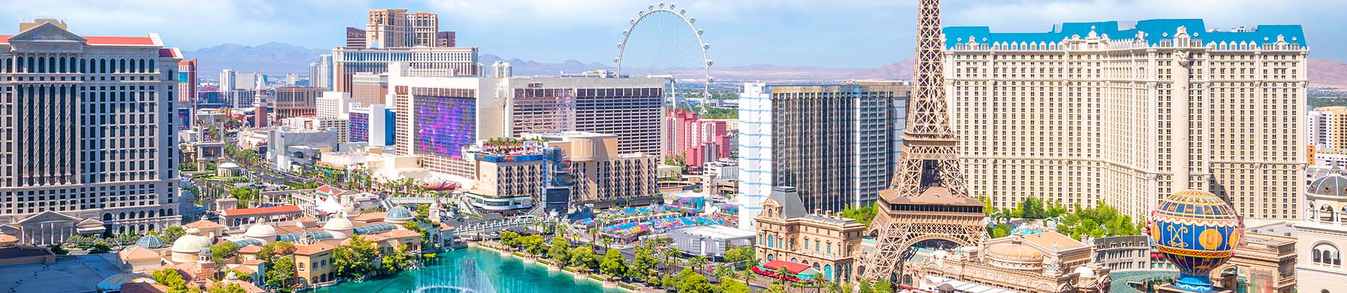 Hop On Cheap Flights To Las Vegas To Enjoy A Glam Glittery Vacation