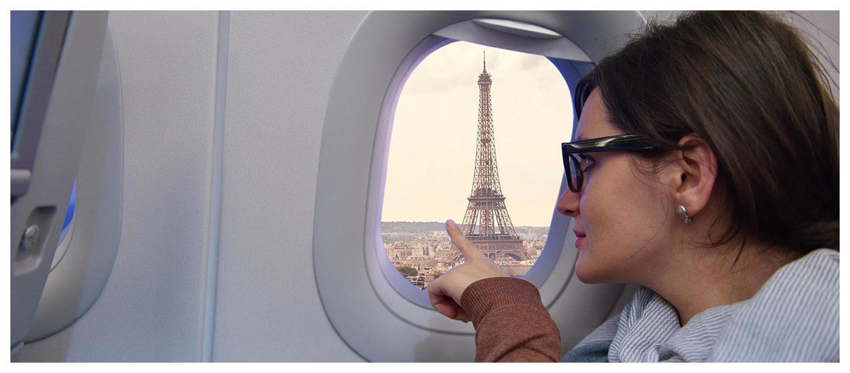 The Savvy Traveler's Guide to Scoring Cheap Flights to Paris