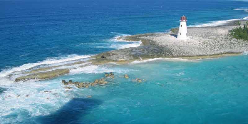 Most famous tourist attractions in the Bahamas 